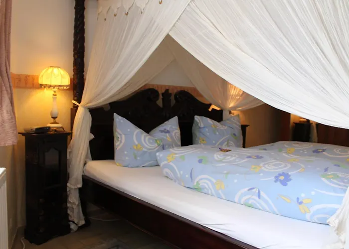 Kreuzerhof Garni Otel 2*