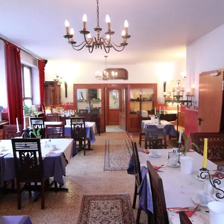Kreuzerhof Garni Hotell
